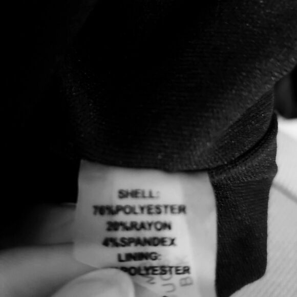 NWT Ellen Tracy Women's Sheath Dress Size 6 Black Sleeveless Lace-Up Gold Chain - Picture 9 of 9